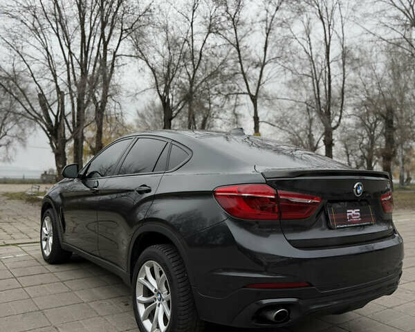 Черный БМВ Х6, объемом двигателя 2.98 л и пробегом 166 тыс. км за 21000 $, фото 14 на Automoto.ua