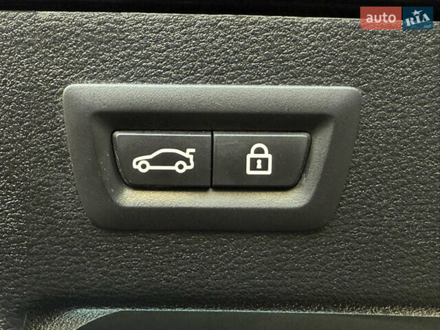 Чорний БМВ Х6, об'ємом двигуна 2.99 л та пробігом 164 тис. км за 36499 $, фото 17 на Automoto.ua