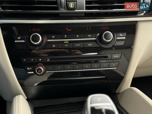 Черный БМВ Х6, объемом двигателя 2.99 л и пробегом 60 тыс. км за 37500 $, фото 12 на Automoto.ua