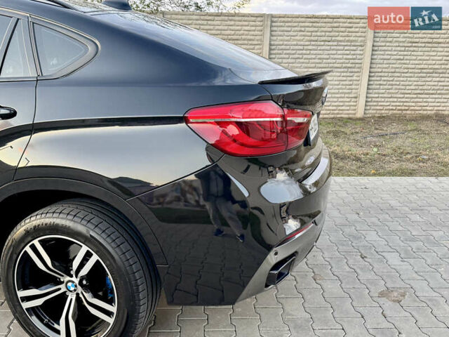 Чорний БМВ Х6, об'ємом двигуна 2.99 л та пробігом 173 тис. км за 35000 $, фото 100 на Automoto.ua
