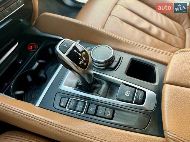 Чорний БМВ Х6, об'ємом двигуна 2.99 л та пробігом 173 тис. км за 35000 $, фото 59 на Automoto.ua