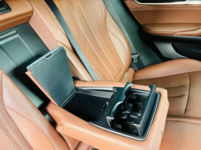 Чорний БМВ Х6, об'ємом двигуна 3 л та пробігом 75 тис. км за 13900 $, фото 9 на Automoto.ua