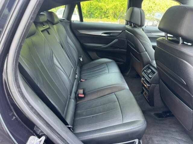 Черный БМВ Х6, объемом двигателя 3 л и пробегом 47 тыс. км за 8900 $, фото 11 на Automoto.ua