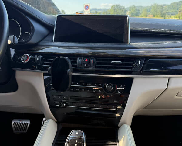 Чорний БМВ Х6, об'ємом двигуна 3 л та пробігом 173 тис. км за 38900 $, фото 8 на Automoto.ua