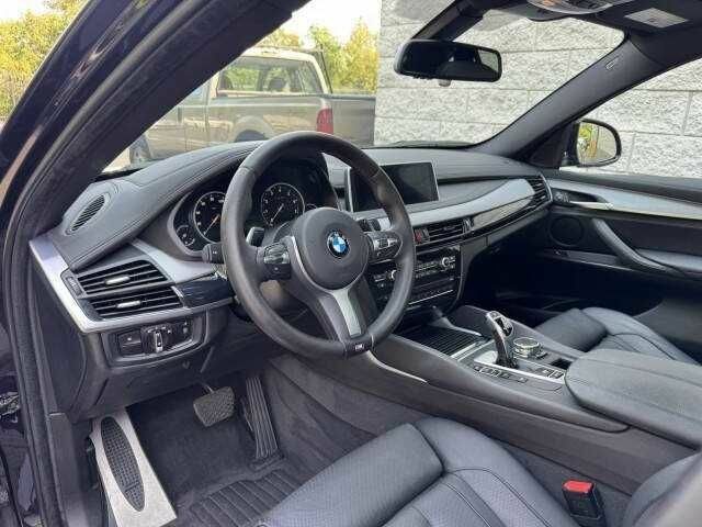 Черный БМВ Х6, объемом двигателя 3 л и пробегом 47 тыс. км за 8900 $, фото 4 на Automoto.ua