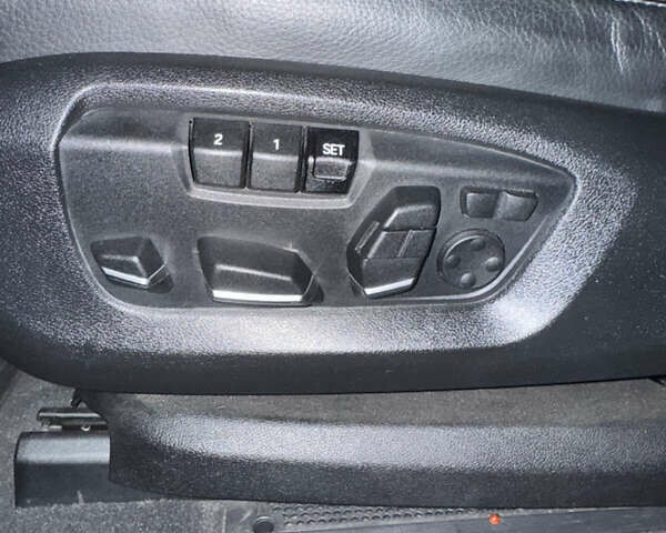 Черный БМВ Х6, объемом двигателя 2.99 л и пробегом 190 тыс. км за 38000 $, фото 29 на Automoto.ua