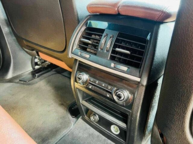 Чорний БМВ Х6, об'ємом двигуна 3 л та пробігом 75 тис. км за 13900 $, фото 8 на Automoto.ua