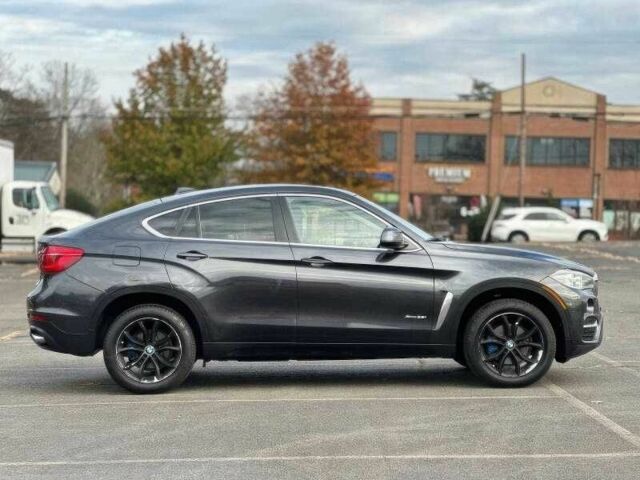 Черный БМВ Х6, объемом двигателя 3 л и пробегом 110 тыс. км за 14100 $, фото 12 на Automoto.ua