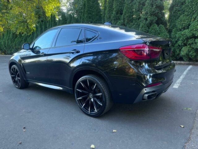 Черный БМВ Х6, объемом двигателя 3 л и пробегом 80 тыс. км за 17000 $, фото 4 на Automoto.ua