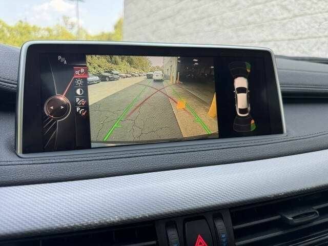 Черный БМВ Х6, объемом двигателя 3 л и пробегом 47 тыс. км за 8900 $, фото 7 на Automoto.ua