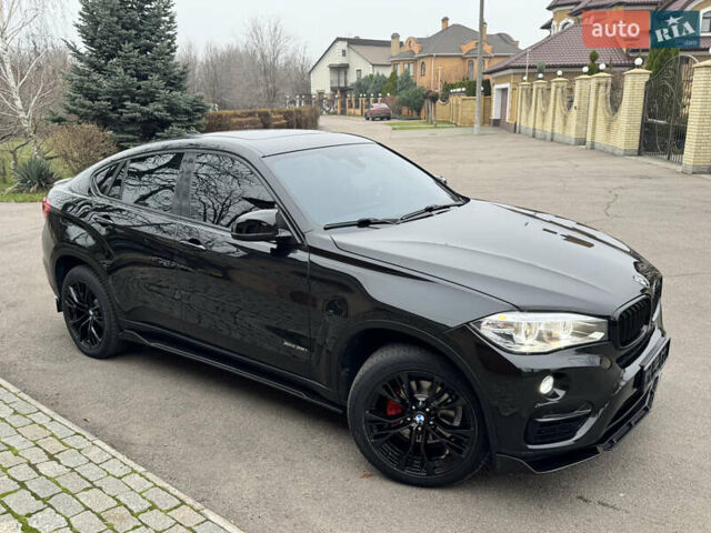 Чорний БМВ Х6, об'ємом двигуна 2.98 л та пробігом 178 тис. км за 26600 $, фото 2 на Automoto.ua