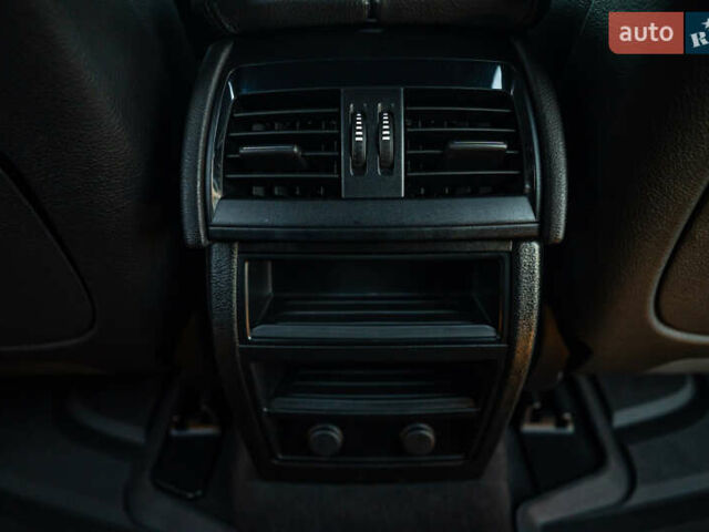 Черный БМВ Х6, объемом двигателя 2.99 л и пробегом 159 тыс. км за 41500 $, фото 57 на Automoto.ua