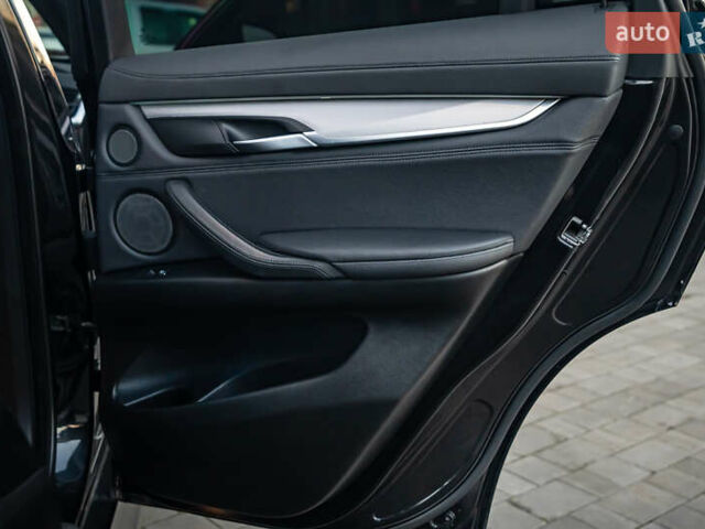 Черный БМВ Х6, объемом двигателя 2.99 л и пробегом 159 тыс. км за 41500 $, фото 104 на Automoto.ua