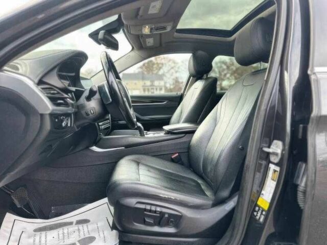 Черный БМВ Х6, объемом двигателя 3 л и пробегом 110 тыс. км за 14100 $, фото 15 на Automoto.ua