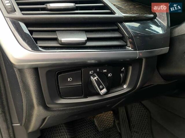 Черный БМВ Х6, объемом двигателя 2.98 л и пробегом 179 тыс. км за 23900 $, фото 13 на Automoto.ua