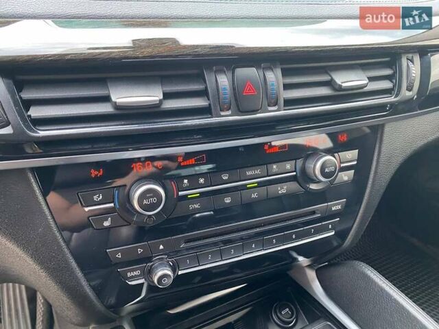 Черный БМВ Х6, объемом двигателя 2.98 л и пробегом 179 тыс. км за 23900 $, фото 18 на Automoto.ua