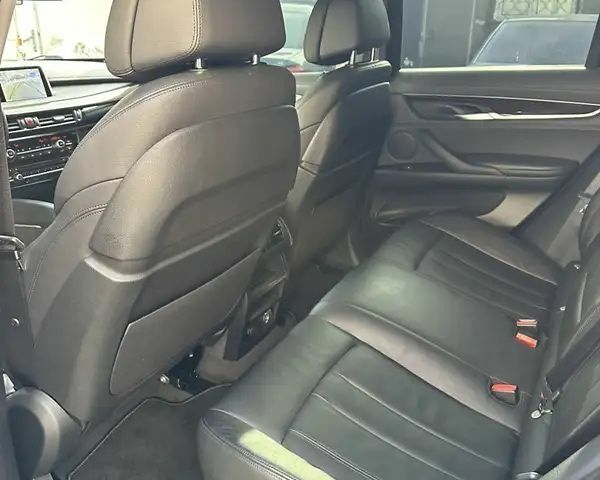 Чорний БМВ Х6, об'ємом двигуна 3 л та пробігом 205 тис. км за 36500 $, фото 5 на Automoto.ua