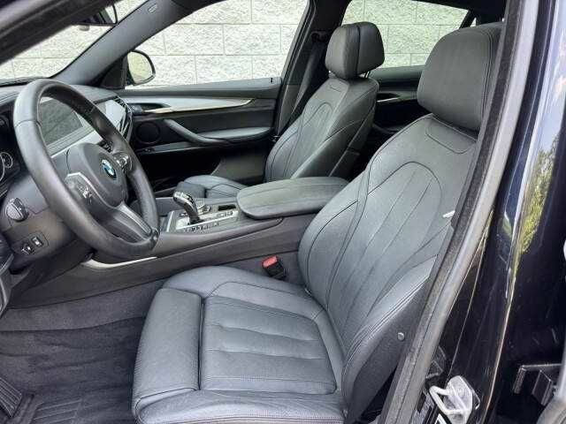 Черный БМВ Х6, объемом двигателя 3 л и пробегом 47 тыс. км за 8900 $, фото 3 на Automoto.ua