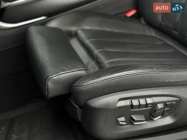 Черный БМВ Х6, объемом двигателя 2.99 л и пробегом 187 тыс. км за 31900 $, фото 31 на Automoto.ua