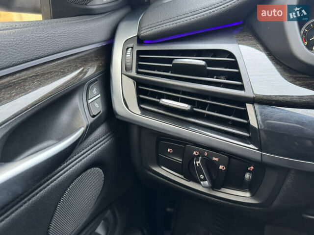 Чорний БМВ Х6, об'ємом двигуна 2.98 л та пробігом 178 тис. км за 26600 $, фото 7 на Automoto.ua