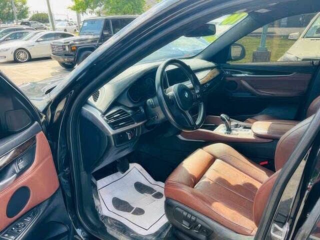 Чорний БМВ Х6, об'ємом двигуна 3 л та пробігом 75 тис. км за 13900 $, фото 6 на Automoto.ua