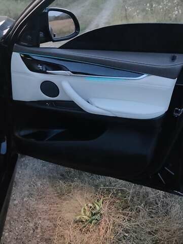 Черный БМВ Х6, объемом двигателя 2.98 л и пробегом 205 тыс. км за 28999 $, фото 33 на Automoto.ua