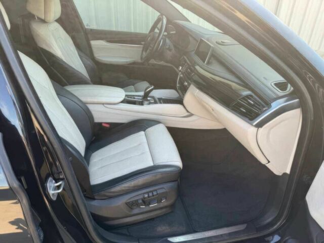 Черный БМВ Х6, объемом двигателя 4.4 л и пробегом 61 тыс. км за 15600 $, фото 8 на Automoto.ua