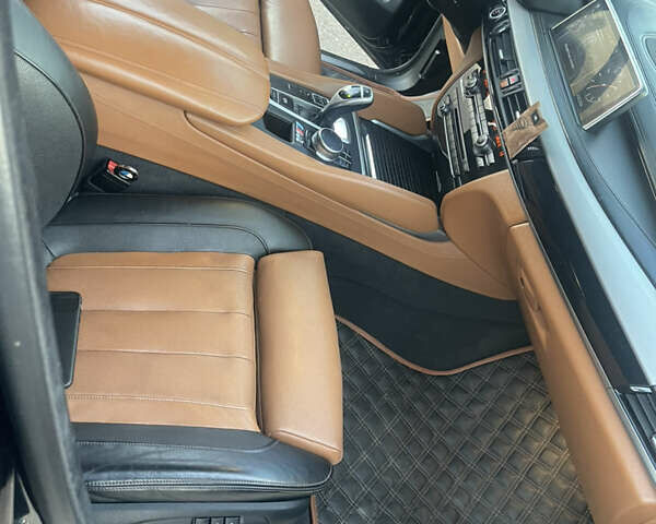 Черный БМВ Х6, объемом двигателя 3 л и пробегом 151 тыс. км за 32000 $, фото 49 на Automoto.ua