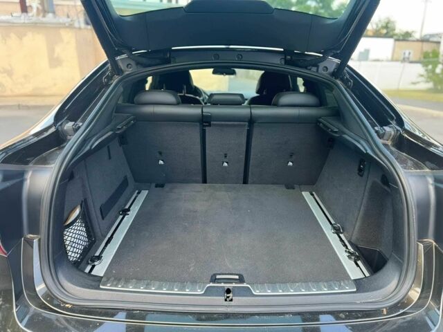 Черный БМВ Х6, объемом двигателя 3 л и пробегом 59 тыс. км за 18500 $, фото 5 на Automoto.ua