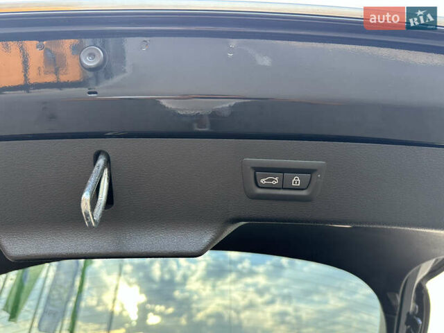 Чорний БМВ Х6, об'ємом двигуна 2.98 л та пробігом 70 тис. км за 38000 $, фото 29 на Automoto.ua