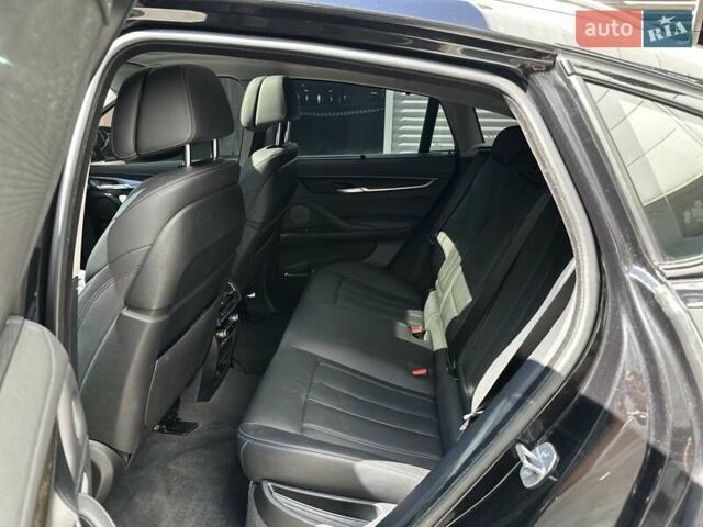 Черный БМВ Х6, объемом двигателя 3 л и пробегом 75 тыс. км за 39300 $, фото 43 на Automoto.ua