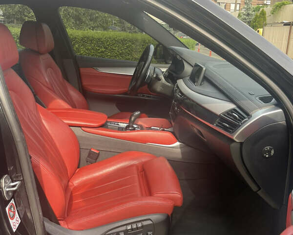 Чорний БМВ Х6, об'ємом двигуна 2.98 л та пробігом 150 тис. км за 36000 $, фото 7 на Automoto.ua
