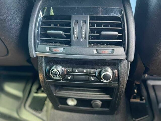 Черный БМВ Х6, объемом двигателя 3 л и пробегом 59 тыс. км за 18500 $, фото 9 на Automoto.ua