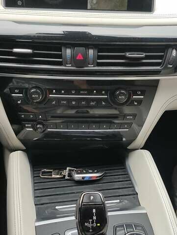 Черный БМВ Х6, объемом двигателя 2.98 л и пробегом 205 тыс. км за 28999 $, фото 26 на Automoto.ua