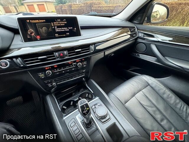 Черный БМВ Х6, объемом двигателя 3 л и пробегом 167 тыс. км за 29999 $, фото 7 на Automoto.ua