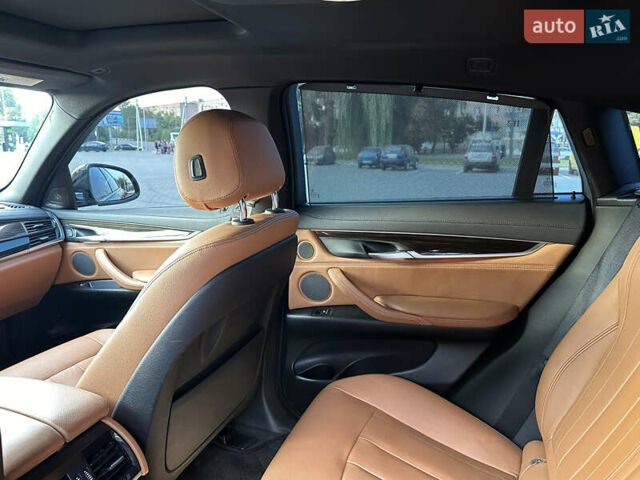 Чорний БМВ Х6, об'ємом двигуна 2.98 л та пробігом 70 тис. км за 38000 $, фото 21 на Automoto.ua