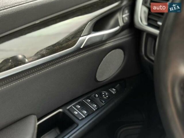 Черный БМВ Х6, объемом двигателя 3 л и пробегом 75 тыс. км за 39300 $, фото 39 на Automoto.ua