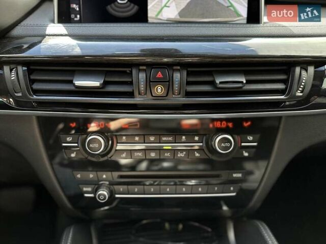 Черный БМВ Х6, объемом двигателя 3 л и пробегом 75 тыс. км за 39300 $, фото 32 на Automoto.ua