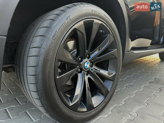 Чорний БМВ Х6, об'ємом двигуна 2.98 л та пробігом 70 тис. км за 38000 $, фото 33 на Automoto.ua