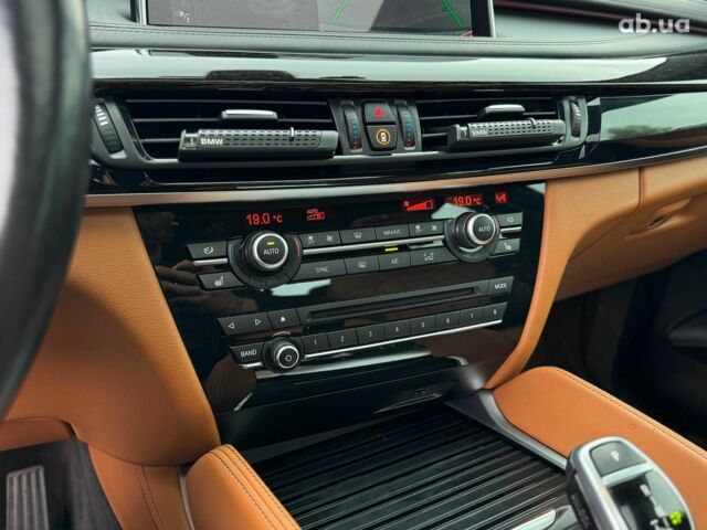 Черный БМВ Х6, объемом двигателя 3 л и пробегом 104 тыс. км за 35490 $, фото 36 на Automoto.ua