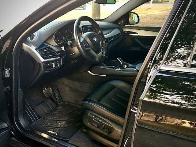Чорний БМВ Х6, об'ємом двигуна 2.98 л та пробігом 102 тис. км за 40000 $, фото 14 на Automoto.ua