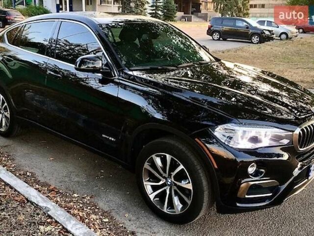 Чорний БМВ Х6, об'ємом двигуна 2.98 л та пробігом 102 тис. км за 40000 $, фото 3 на Automoto.ua