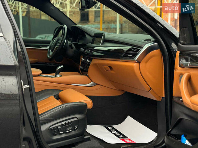 Черный БМВ Х6, объемом двигателя 3 л и пробегом 104 тыс. км за 35490 $, фото 61 на Automoto.ua