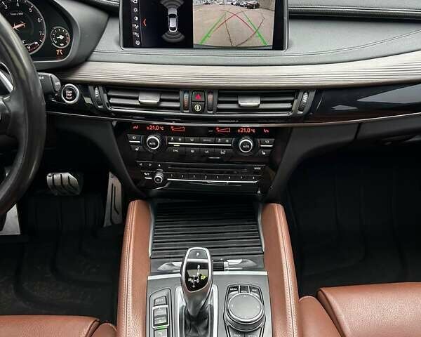 Чорний БМВ Х6, об'ємом двигуна 2.98 л та пробігом 216 тис. км за 35000 $, фото 24 на Automoto.ua