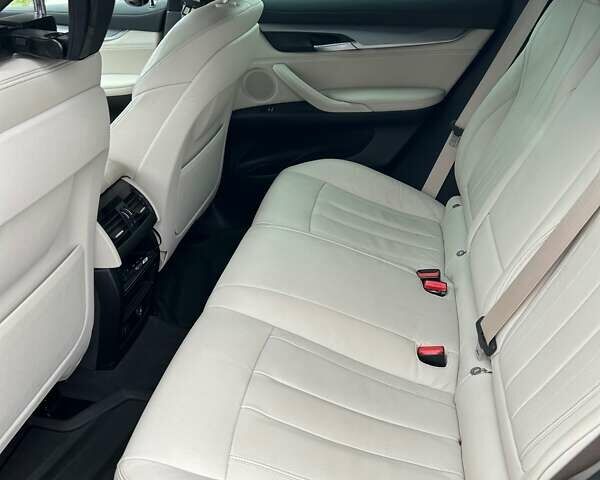 Чорний БМВ Х6, об'ємом двигуна 2.99 л та пробігом 66 тис. км за 39900 $, фото 9 на Automoto.ua