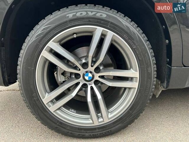 Чорний БМВ Х6, об'ємом двигуна 2.98 л та пробігом 216 тис. км за 35000 $, фото 38 на Automoto.ua