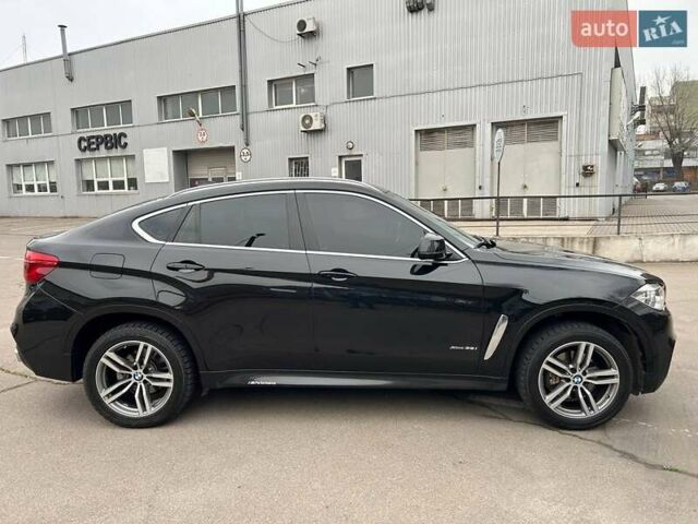 Чорний БМВ Х6, об'ємом двигуна 2.98 л та пробігом 216 тис. км за 35000 $, фото 4 на Automoto.ua