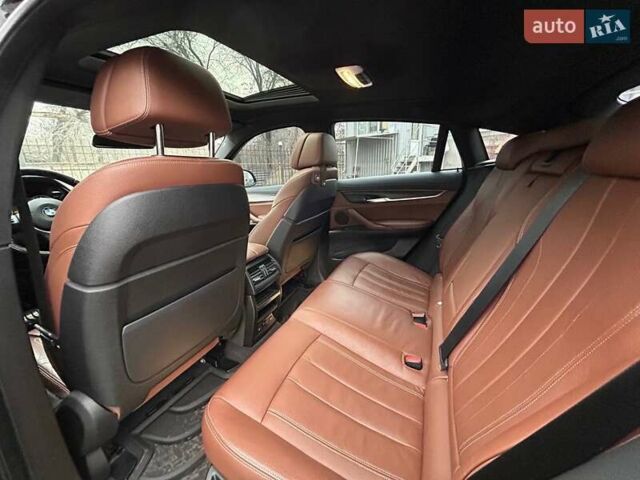 Чорний БМВ Х6, об'ємом двигуна 2.98 л та пробігом 216 тис. км за 35000 $, фото 26 на Automoto.ua