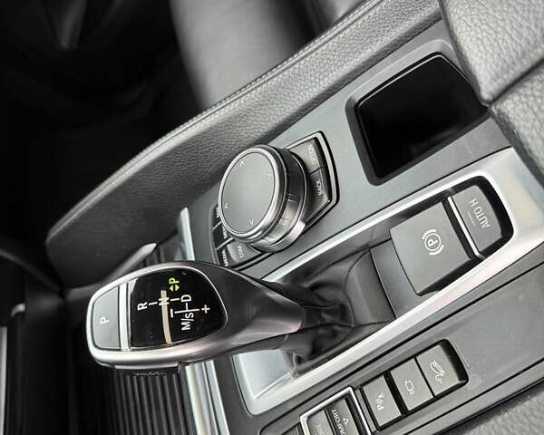 Чорний БМВ Х6, об'ємом двигуна 2.98 л та пробігом 89 тис. км за 35500 $, фото 76 на Automoto.ua