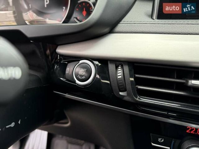 Чорний БМВ Х6, об'ємом двигуна 2.98 л та пробігом 89 тис. км за 35500 $, фото 72 на Automoto.ua